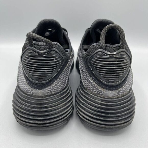 Nike Air Max 2090 Size Youth 7 Women's 8.5 Black Grey Shoes Sneakers CJ4066-001 - Picture 3 of 10